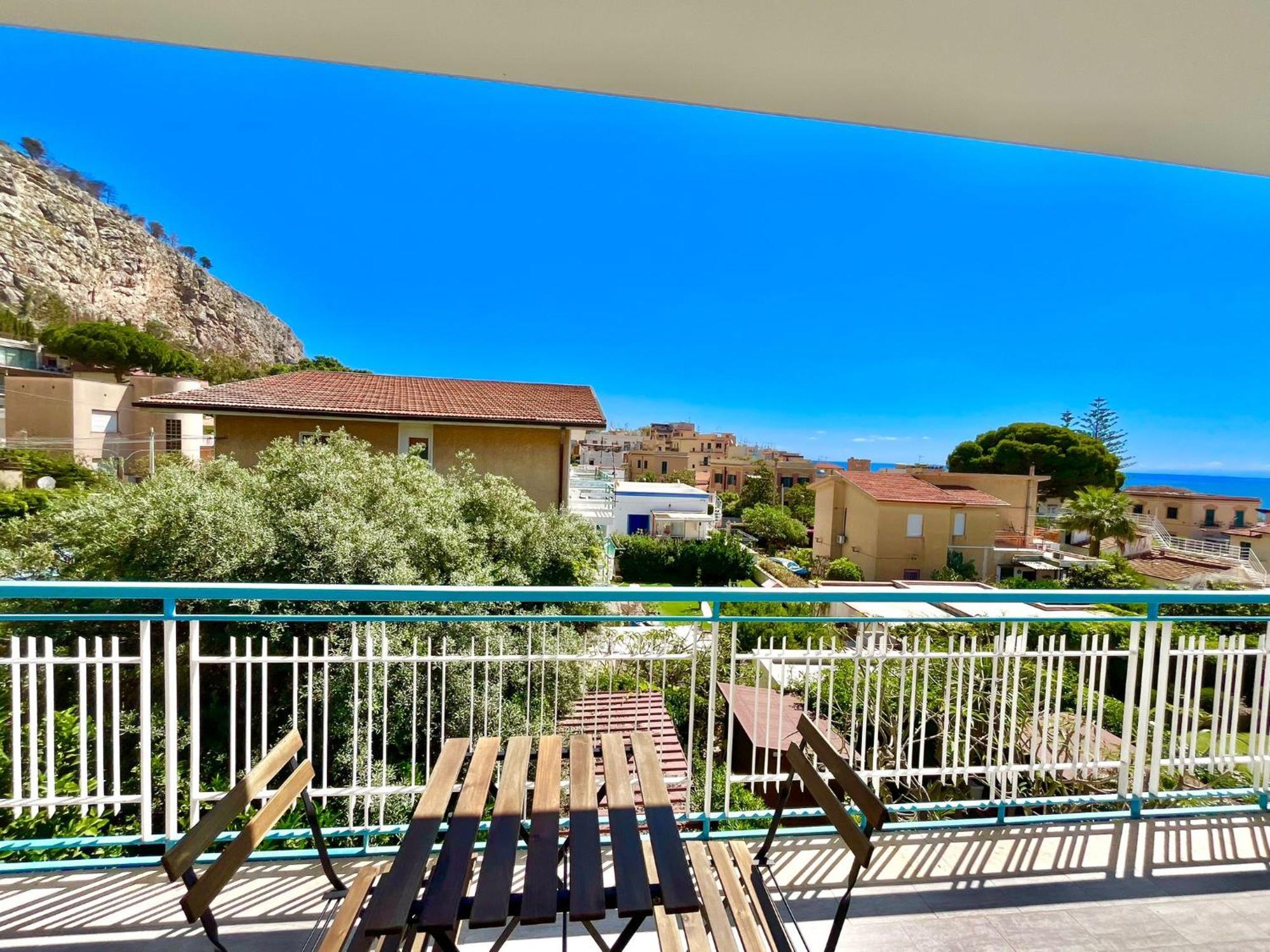 Mongibello Rooftop Mondello Exteriör bild